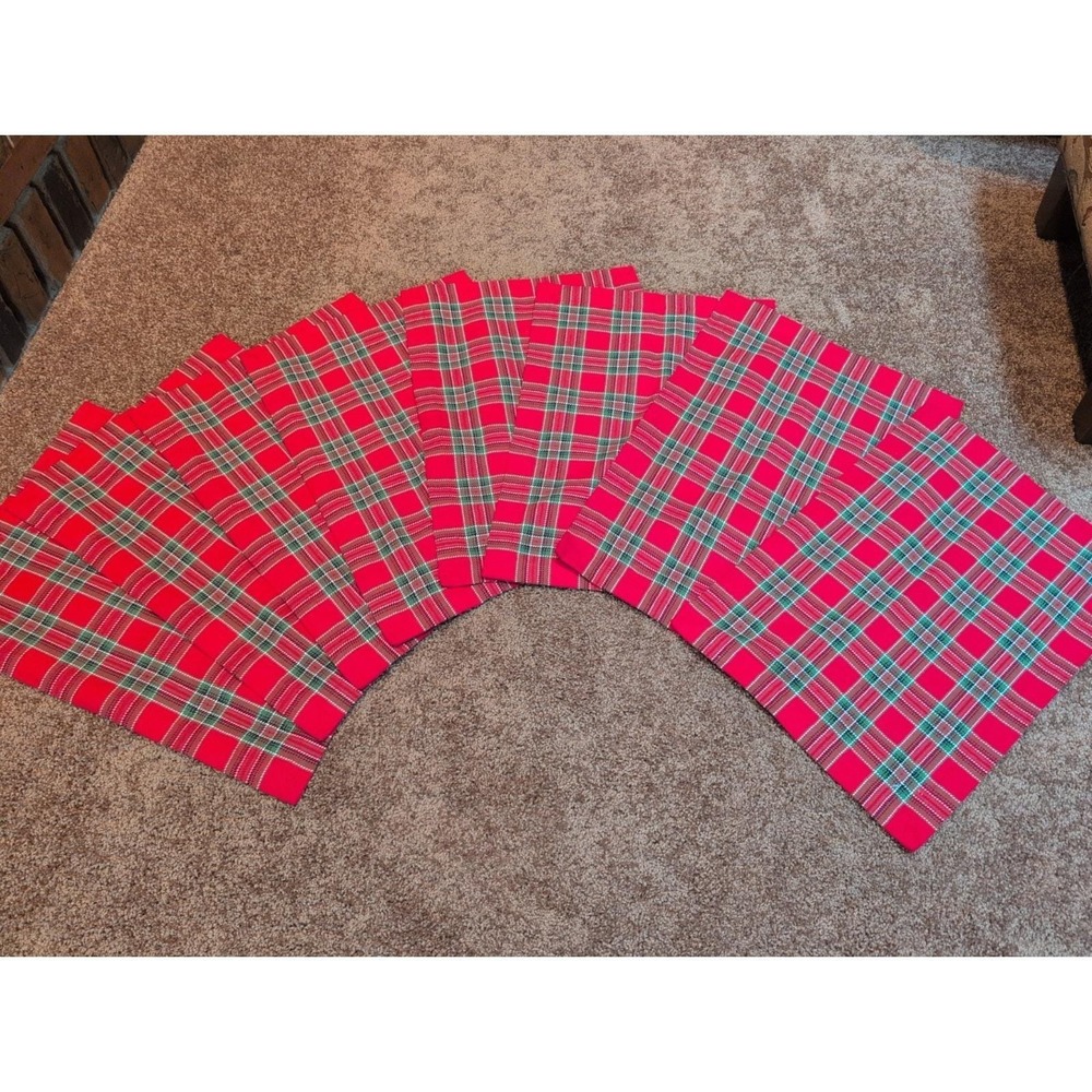 NWT Pier 1 Red Tartan Plaid Christmas 19"x 13.5" Placemats Set Of 8